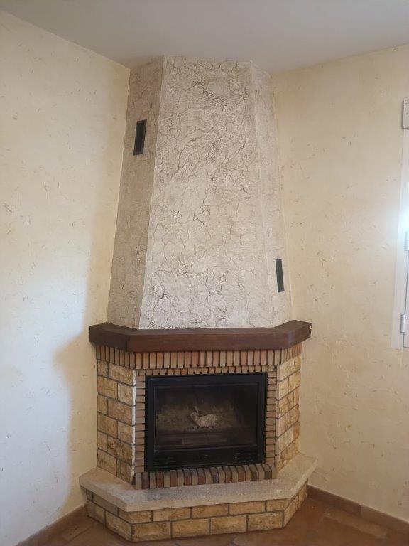 Chimenea antes de aplicar el efecto óxido